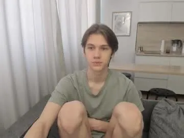 sunflower_28 – webcam model profile photo Image 12