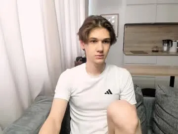 sunflower_28 – webcam model profile photo Image 4