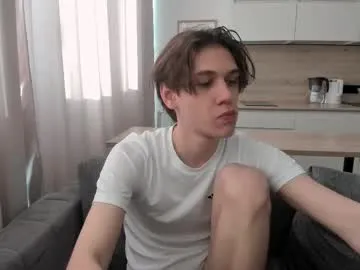 sunflower_28 – webcam model profile photo Image 6