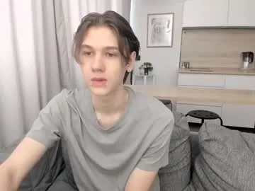 sunflower_28 – webcam model profile photo Image 8