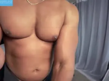 sweetsour18 – webcam model profile photo Image 5