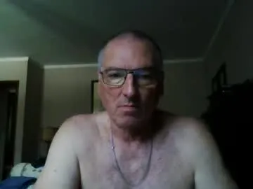 EmiliaWalker – webcam model profile photo Image 11