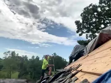 goofyshygirl1 – webcam model profile photo Image 12