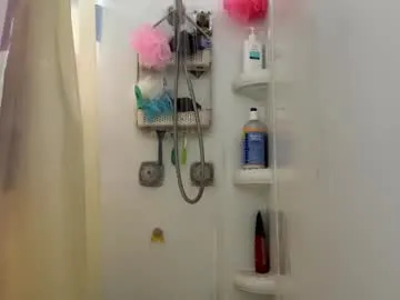 goofyshygirl1 – webcam model profile photo Image 3