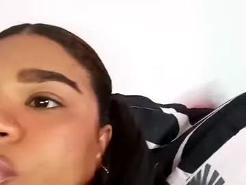 2moons_full_of_love – webcam model profile photo