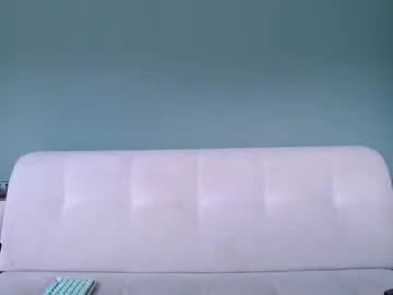 YasmienAtos – webcam model profile photo Image 4