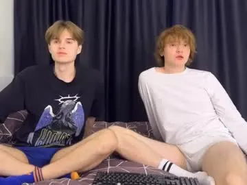 YasmienAtos – webcam model profile photo Image 5