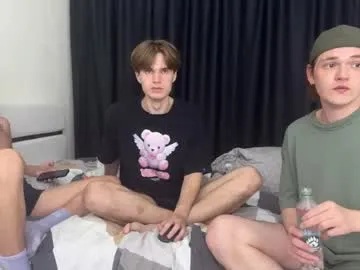 YasmienAtos – webcam model profile photo Image 8