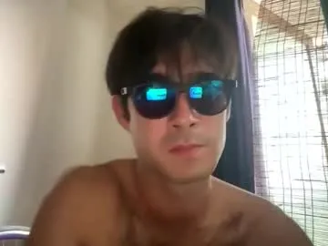 iamsomeone1234 – webcam model profile photo Image 8