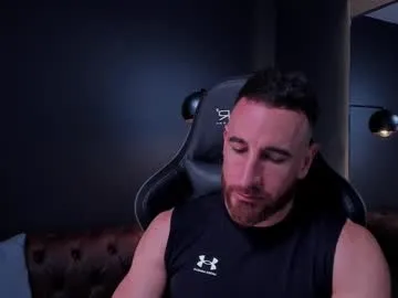 ChanelFoxi – webcam model profile photo Image 9