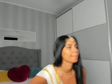 iamsomeone1234 – webcam model profile photo Image 3