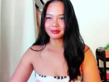 RebekaHart – webcam model profile photo Image 19