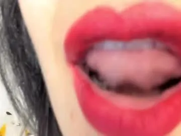 tvycas7 – webcam model profile photo Image 13