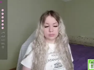 lolaa_darling – webcam model profile photo Image 3