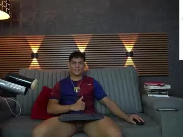 RoseSalvatore – webcam model profile photo Image 5