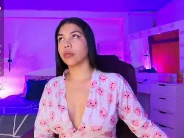 wellicaren – webcam model profile photo Image 6