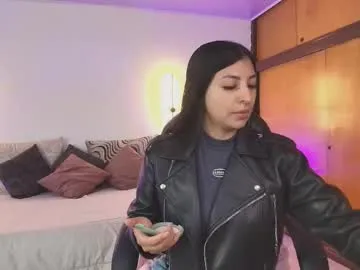 wellicaren – webcam model profile photo Image 7