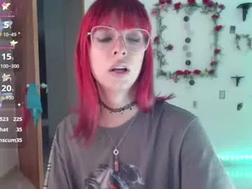 KassieTomey – webcam model profile photo Image 15