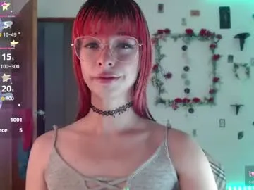 KassieTomey – webcam model profile photo Image 3