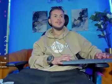 daani_hott – webcam model profile photo Image 7