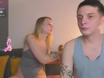 idkusethis – webcam model profile photo Image 18