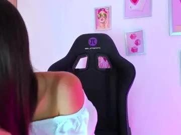 Seline – webcam model profile photo Image 13