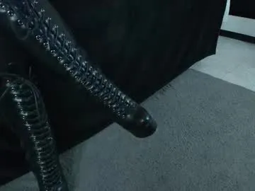 indiandesiguys2023 – webcam model profile photo Image 15