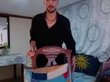 EmiliaWalker – webcam model profile photo Image 13