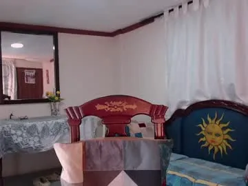 EmiliaWalker – webcam model profile photo Image 18