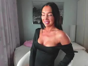 pureannuals – webcam model profile photo Image 9