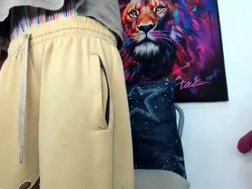 2alexoconor – webcam model profile photo Image 6