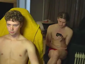 kisspriya – webcam model profile photo Image 14