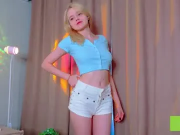 pureannuals – webcam model profile photo Image 8