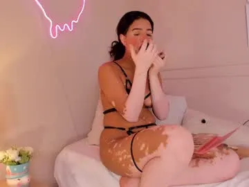 indiandesiguys2023 – webcam model profile photo Image 4