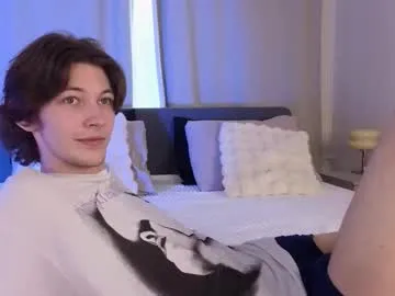 brownboy6999 – webcam model profile photo Image 2