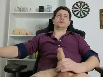 naisharousell – webcam model profile photo Image 8