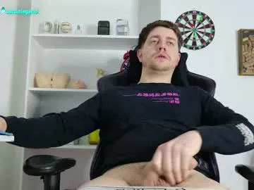 naisharousell – webcam model profile photo Image 9