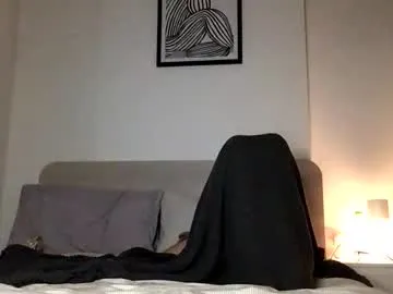 indiandesiguys2023 – webcam model profile photo Image 3