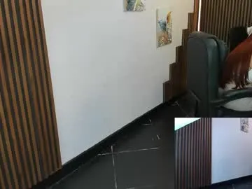 Anisyia – webcam model profile photo Image 9