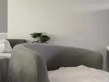 lolaa_darling – webcam model profile photo Image 17