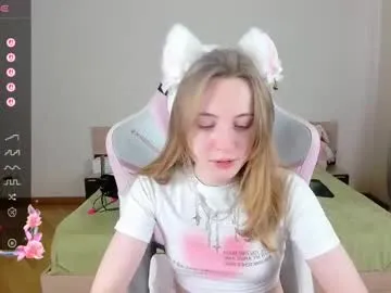 RebekaHart – webcam model profile photo Image 4