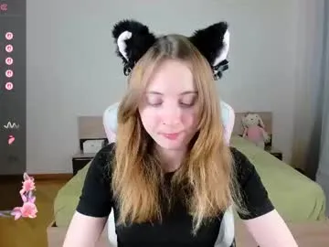 RebekaHart – webcam model profile photo Image 5