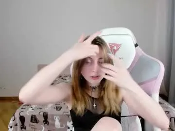 RebekaHart – webcam model profile photo Image 7