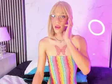 Andrea – webcam model profile photo Image 14