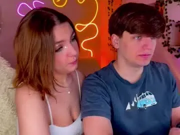 daani_hott – webcam model profile photo Image 16