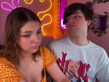 daani_hott – webcam model profile photo Image 2