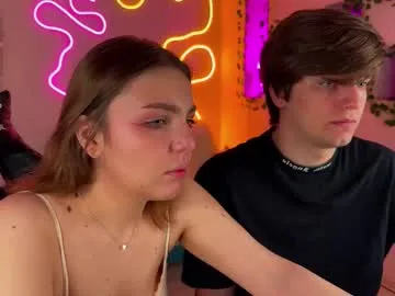 daani_hott – webcam model profile photo Image 8