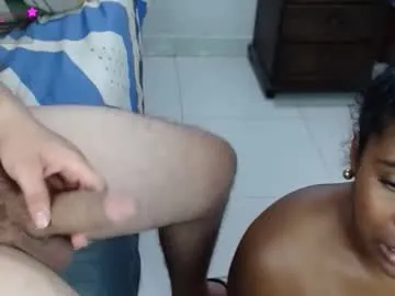 lolaa_darling – webcam model profile photo Image 6