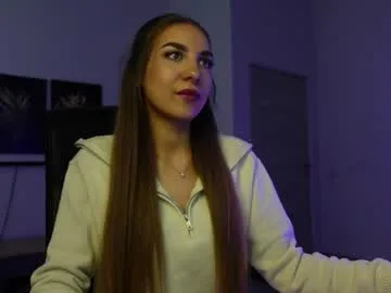 JulieRoyal – webcam model profile photo Image 6