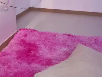 imlovelyrose – webcam model profile photo Image 18